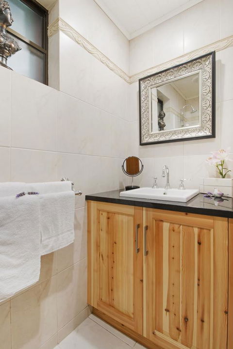 Stonewell Cottages And Vineyards - Northern Rivers Accommodation 21