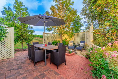 Stonewell Cottages And Vineyards - Northern Rivers Accommodation 6