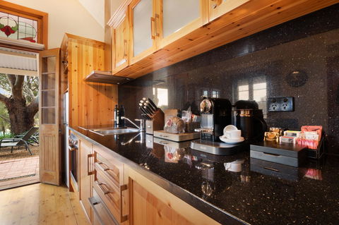 Stonewell Cottages And Vineyards - Northern Rivers Accommodation 42