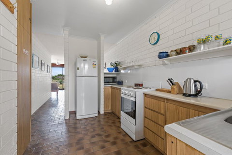 Sun & Surf Aldinga Beach Apartment - Northern Rivers Accommodation 7