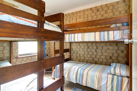 Sun & Surf Aldinga Beach Apartment - Northern Rivers Accommodation 9