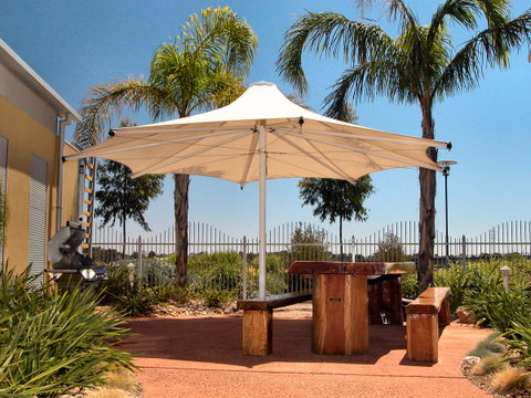 Majestic Oasis Apartments - Northern Rivers Accommodation 6
