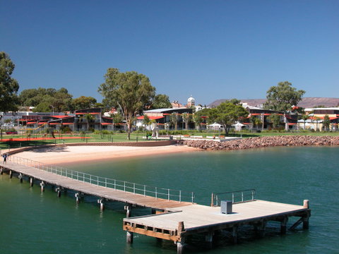 Majestic Oasis Apartments - Northern Rivers Accommodation 3