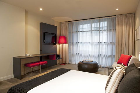 Mantra Hindmarsh Square - Northern Rivers Accommodation 1