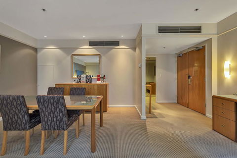 Stamford Plaza Adelaide - Northern Rivers Accommodation 33