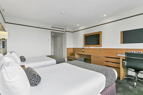 Stamford Plaza Adelaide - Northern Rivers Accommodation 35