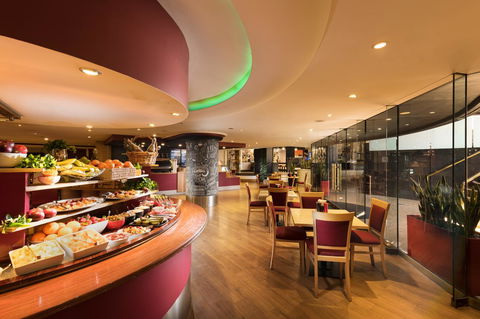 Stamford Plaza Adelaide - Northern Rivers Accommodation 3