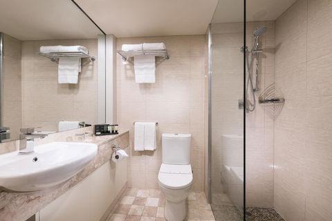 Stamford Plaza Adelaide - Northern Rivers Accommodation 18