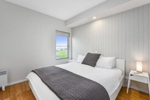Aloha Waterfront Properties - Northern Rivers Accommodation 13