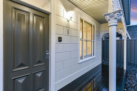 Aloha Central Luxury Apartments - Northern Rivers Accommodation 22