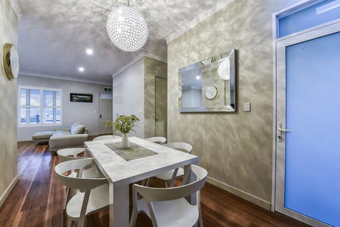 Aloha Central Luxury Apartments - Northern Rivers Accommodation 9