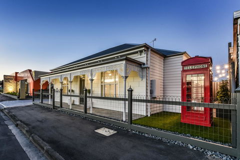 Aloha Central Luxury Apartments - Northern Rivers Accommodation 0
