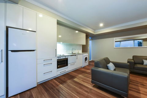 Aloha Central Luxury Apartments - Northern Rivers Accommodation 29