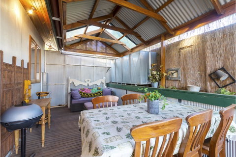 Rustic On 13th - Northern Rivers Accommodation 9