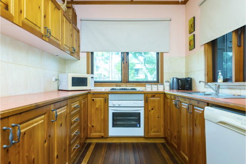 Rustic On 13th - Northern Rivers Accommodation 5