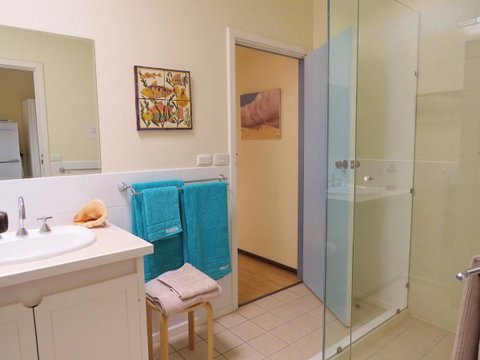 Kestrel Downs - Northern Rivers Accommodation 11