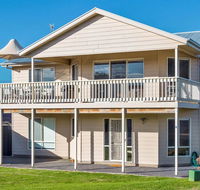 Rocks Beach House Victor Harbor - Northern Rivers Accommodation
