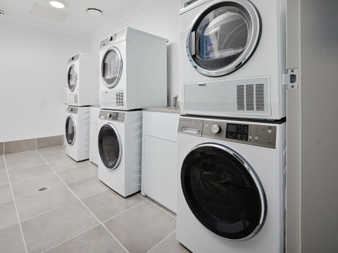 East Maitland Executive Apartments - Northern Rivers Accommodation 0