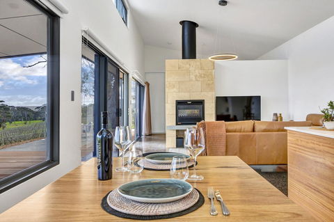 Shadow Creek McLaren Vale - Northern Rivers Accommodation 0