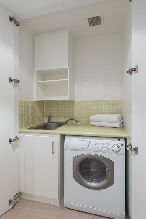 Oaks Glenelg Liberty Suites - Northern Rivers Accommodation 29