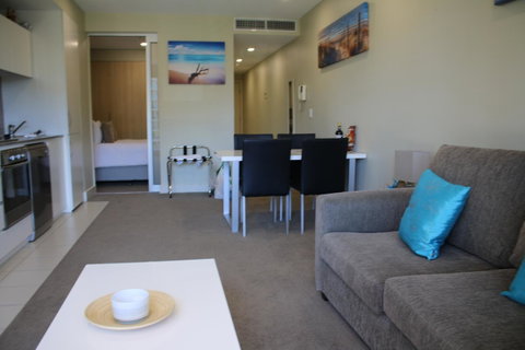 Beachside Luxury Getaway In Glenelg - Northern Rivers Accommodation 2