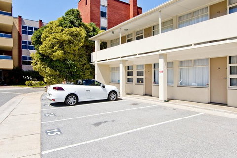 Glenelg Oasis Studios - Northern Rivers Accommodation 6