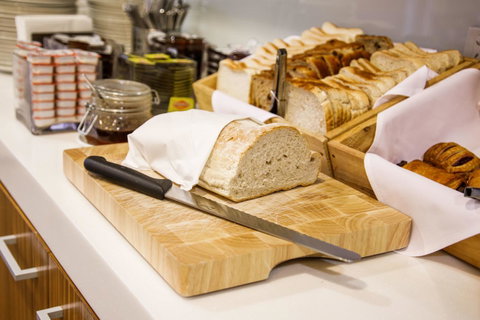 Adabco Boutique Hotel Adelaide - Northern Rivers Accommodation 3