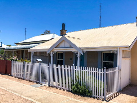 Inglenook Cottage - Northern Rivers Accommodation 35