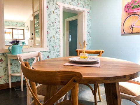 Inglenook Cottage - Northern Rivers Accommodation 5