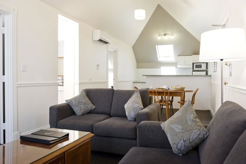 Majestic Old Lion Apartments - Northern Rivers Accommodation 11