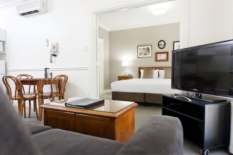 Majestic Old Lion Apartments - Northern Rivers Accommodation 10