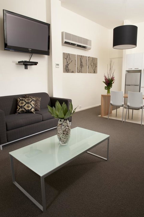 Majestic Old Lion Apartments - Northern Rivers Accommodation 1
