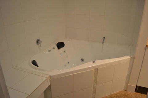 Tin House In Tanunda - Northern Rivers Accommodation 6