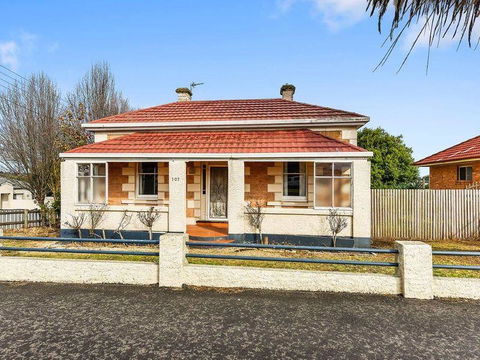 Olive\'s Cottage - Northern Rivers Accommodation 0