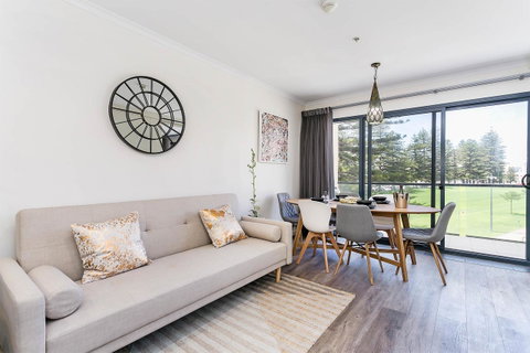 Heart Of Glenelg BnB - Northern Rivers Accommodation 10