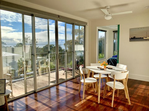 Sunrise On Falie Seaview Eco Accommodation - Northern Rivers Accommodation 5