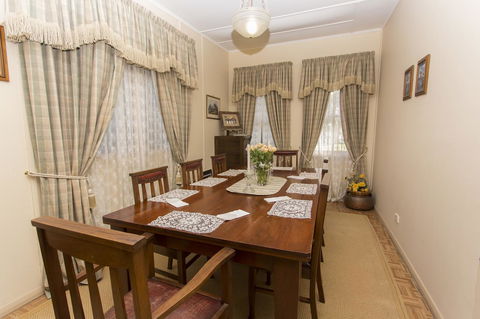Tanunda Cottages - Northern Rivers Accommodation 11