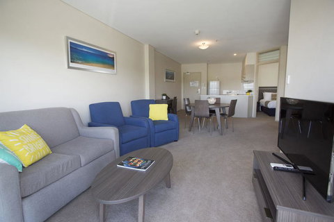 Hume Serviced Apartments - Northern Rivers Accommodation 18
