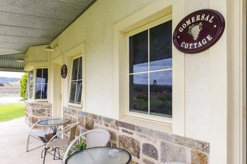 Barossa Vineyard Cottages - Northern Rivers Accommodation 11