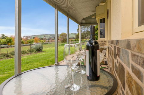 Barossa Vineyard Cottages - Northern Rivers Accommodation 23