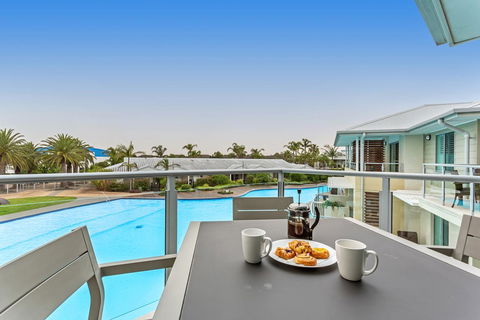 Pacific Blue 278-265 Sandy Pt Rd- Dual Key Access, Wifi, Linen And Air Conditioning - Northern Rivers Accommodation 0
