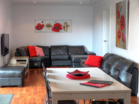 Home On Torrens - Northern Rivers Accommodation 24