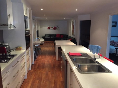 Home On Torrens - Northern Rivers Accommodation 1