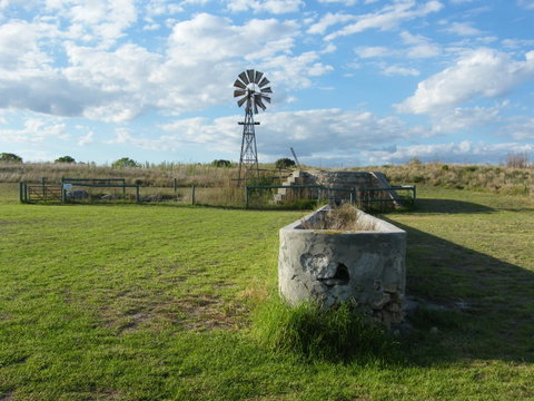 Coorong Waterfront Retreat - Northern Rivers Accommodation 24