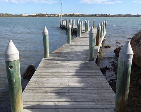 Coorong Waterfront Retreat - Northern Rivers Accommodation 33