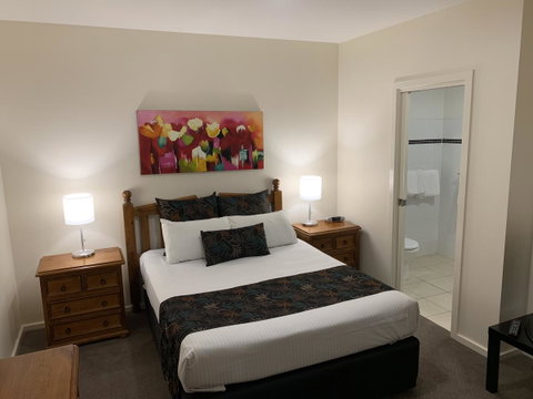Ensenada Motor Inn And Suites - Northern Rivers Accommodation 22