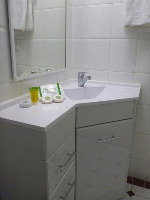 Ensenada Motor Inn And Suites - Northern Rivers Accommodation 15