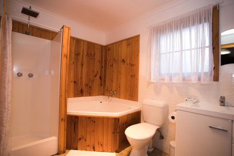 Seppelts View Cabins - Northern Rivers Accommodation 36