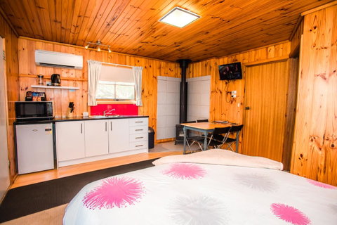 Seppelts View Cabins - Northern Rivers Accommodation 32