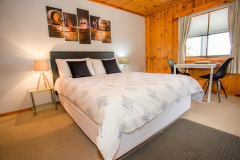Seppelts View Cabins - Northern Rivers Accommodation 13